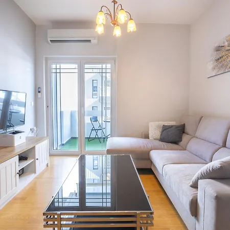 Cozy 50m To Beach, 5min Walk To Old Town