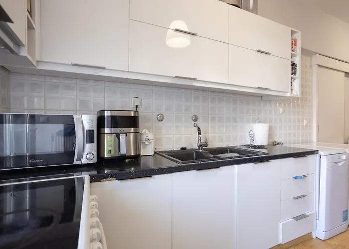 Cozy 50m To Beach, 5min Walk To Old Town