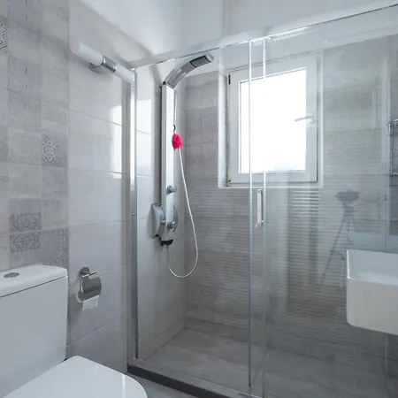 Cozy 50m To Beach, 5min Walk To Old Town